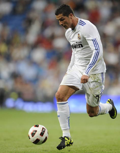 引了无数羽 引了无数羽