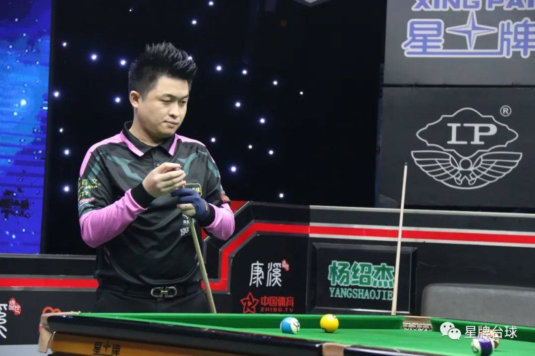 羽毛球中心 羽毛球中心