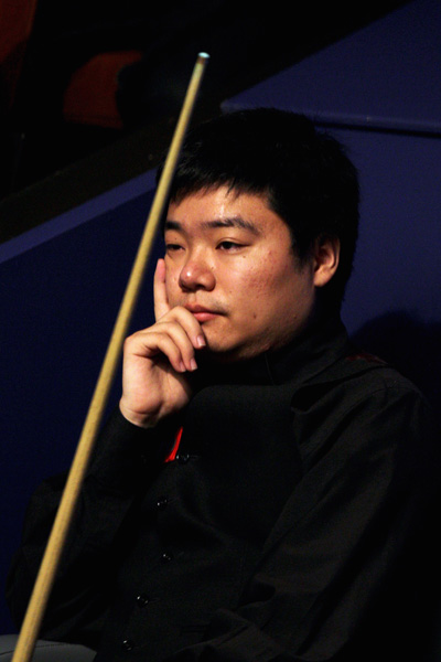 表现令人瞩 表现令人瞩