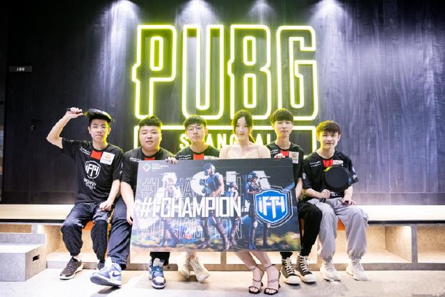 程行云流水 程行云流水