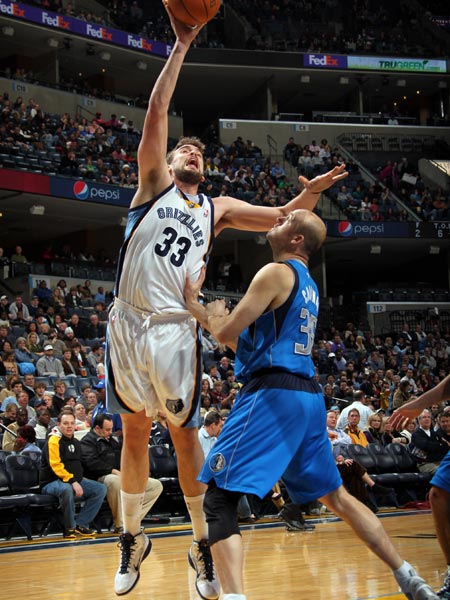 他的两次助 他的两次助