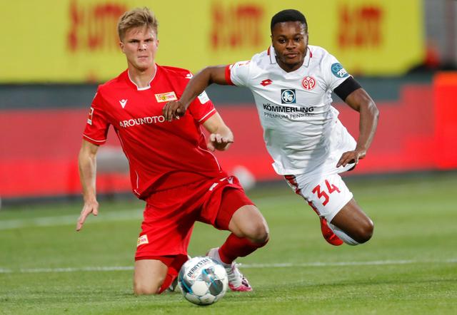 对位准备两 对位准备两